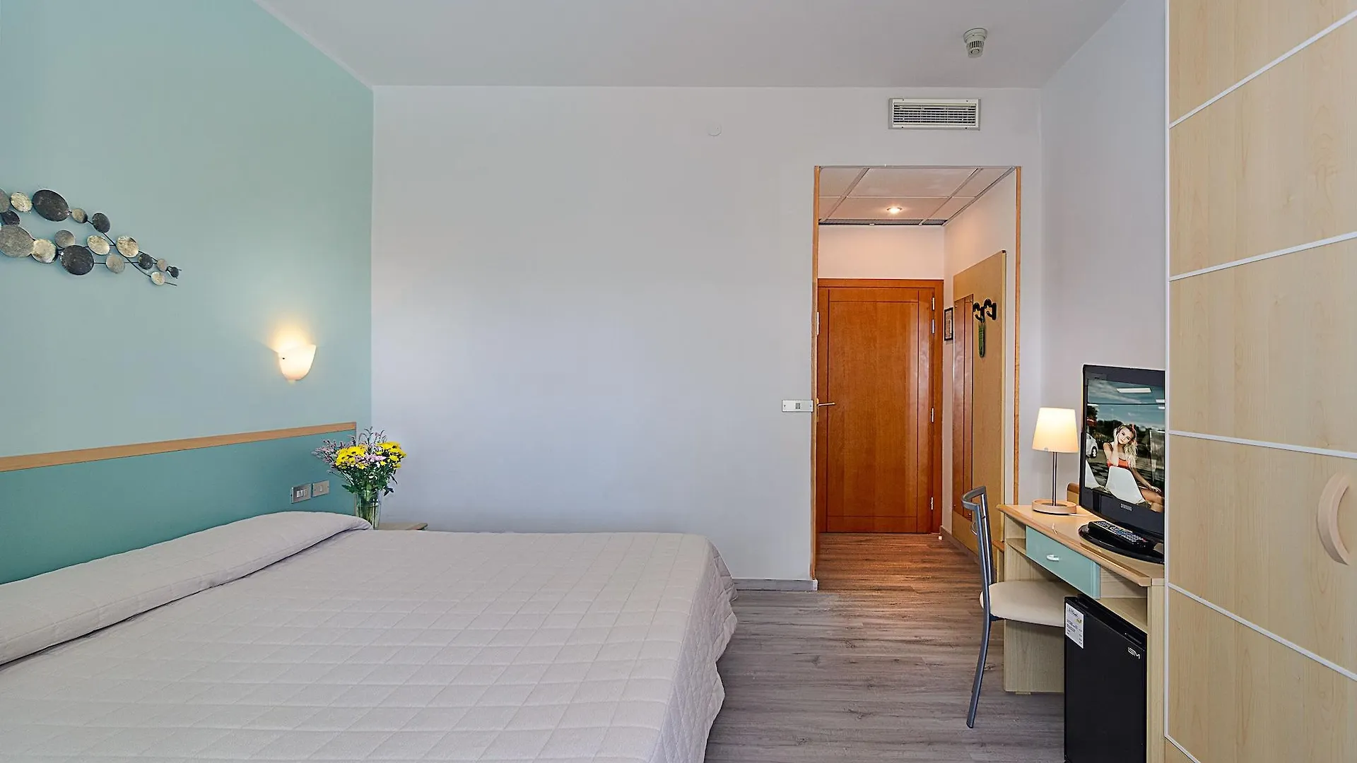 La Serena Hotel Fdm Forte dei Marmi 4*,  Italy